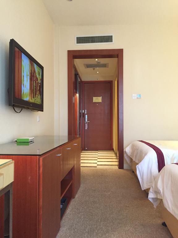 Alton Hotel Vuhu Szoba fotó