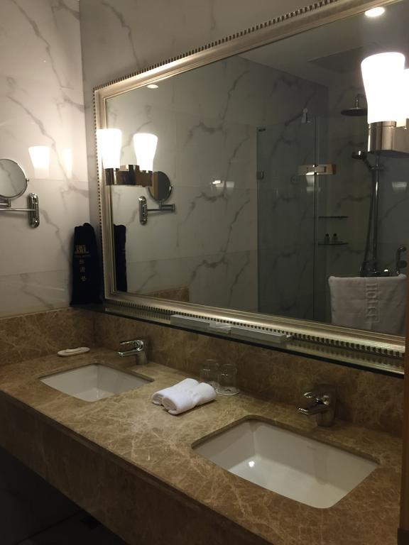 Alton Hotel Vuhu Szoba fotó